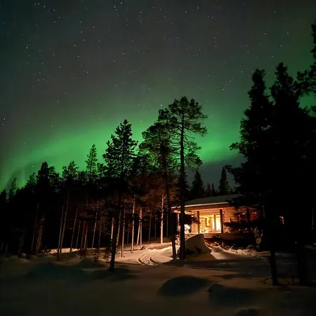 Sarmi - A True Off-the-grid Hut 빌라 *