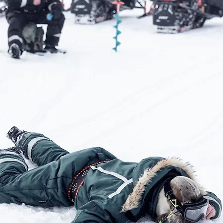 Villa Sarmi - A True Off-the-grid Hut Inari