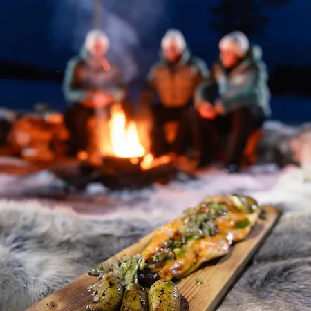 Sarmi - A True Off-the-grid Hut 빌라 *