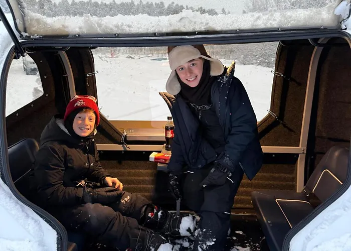 Sarmi - A True Off-the-grid Hut Inari