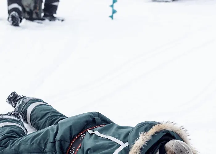 Villa Sarmi - A True Off-the-grid Hut Inari