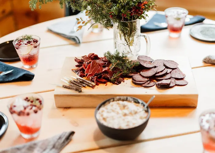 Sarmi - A True Off-the-grid Hut Inari